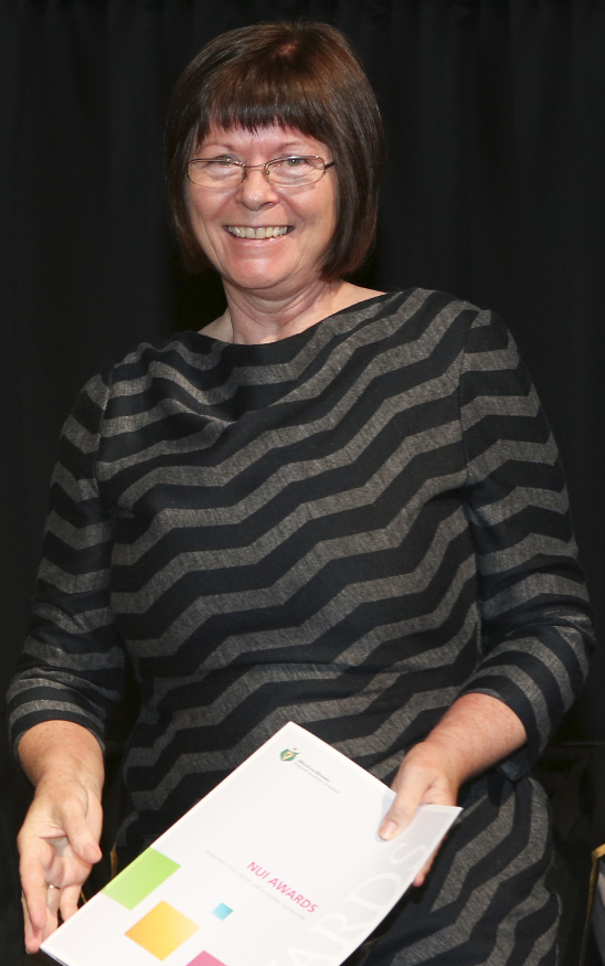 Dr Ann Averill
