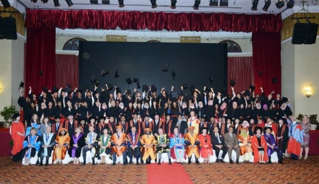 RCSI Conferring Perdana University Group Photo
