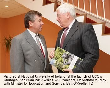 UCC President Dr Michael Murphy and Minister Batt O'Keeffe