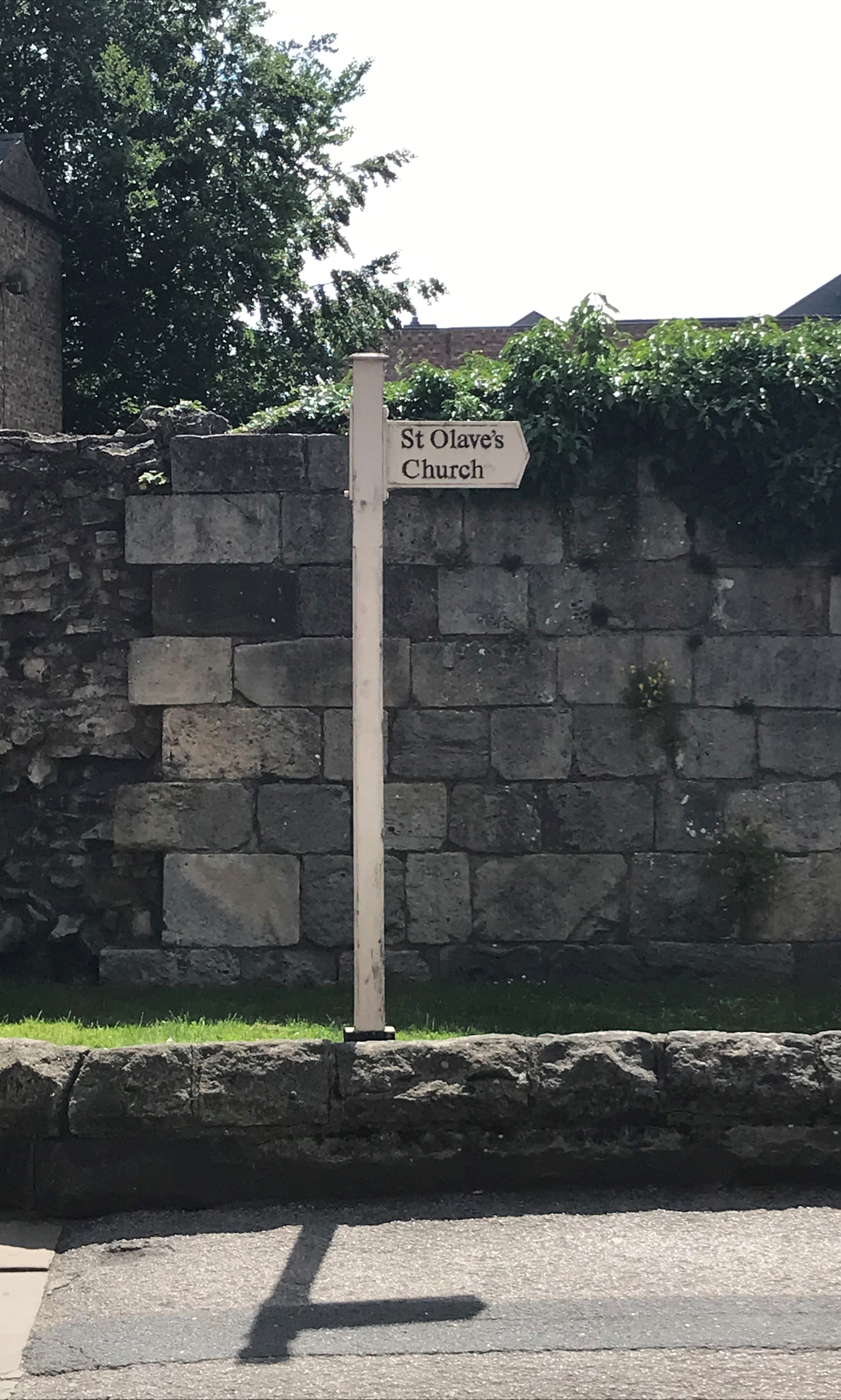 Sign post to St Olaves Church